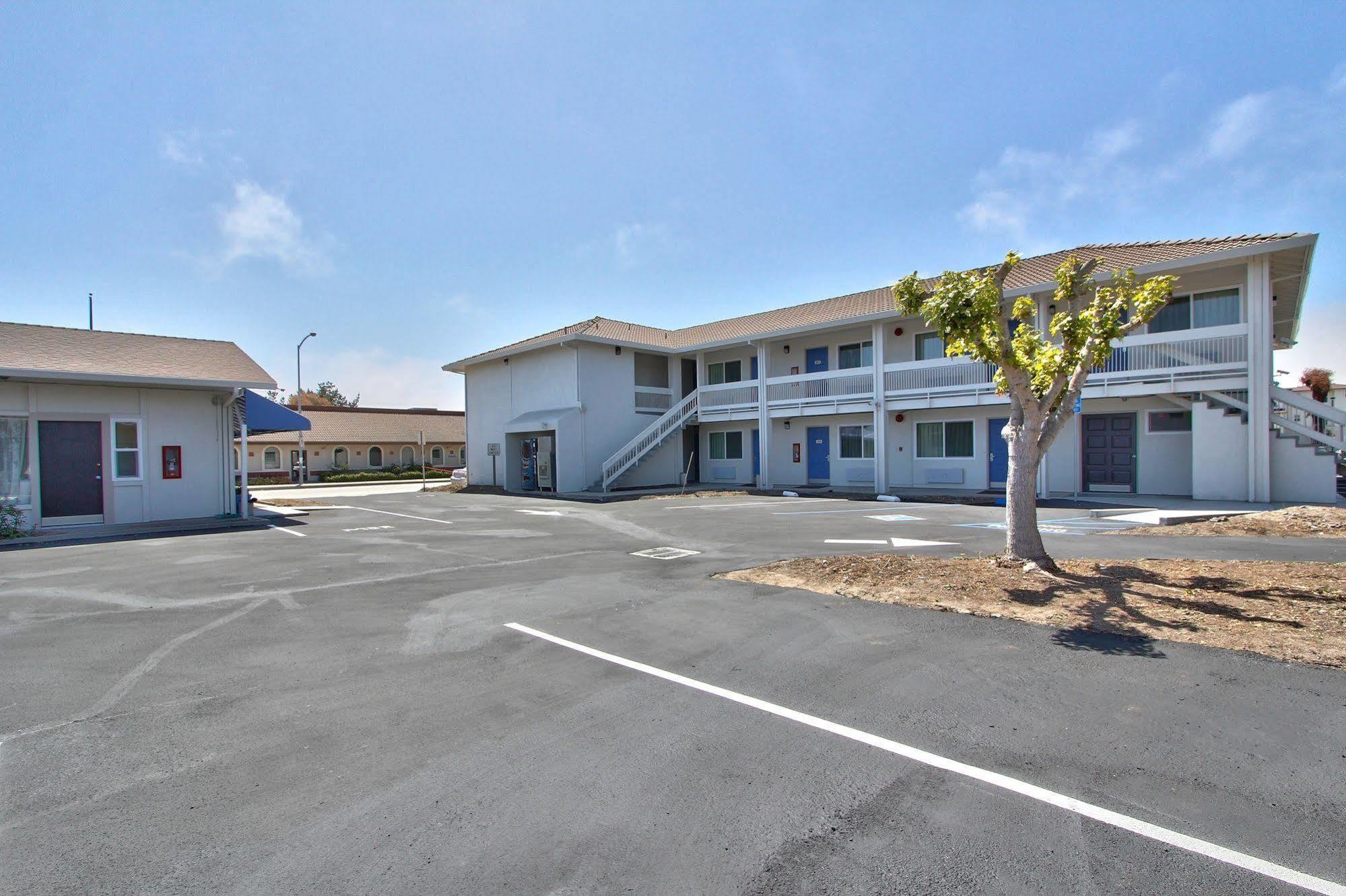 Coastal Valley Inn - Monterey Castroville Exterior foto